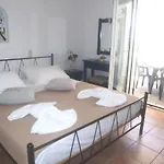 מלון דירות Fyrogenis Palace אמבלאס