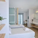 מלון דירות Fyrogenis Palace אמבלאס