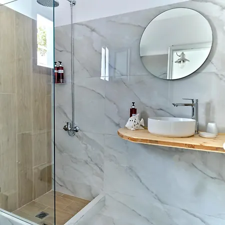 Fyrogenis Palace Ambelas