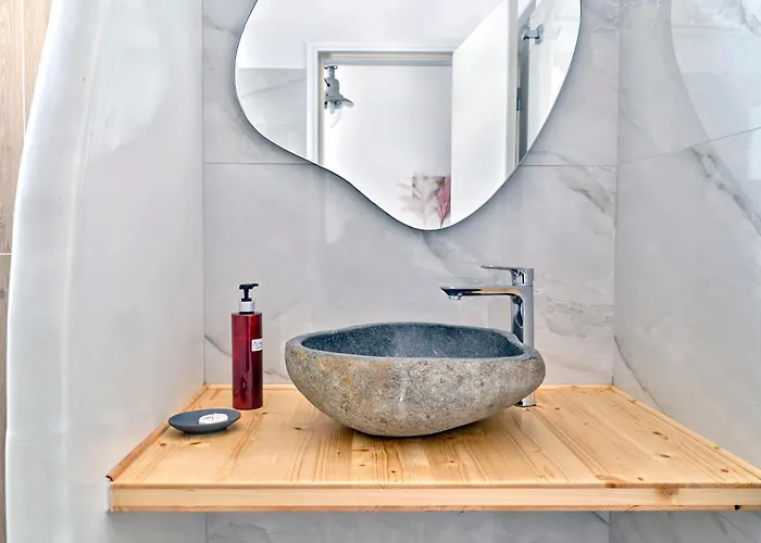 Fyrogenis Palace Ξενοδοχείο με διαμερίσματα Αμπελάς