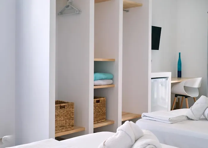 Ξενοδοχείο με διαμερίσματα Fyrogenis Palace Αμπελάς